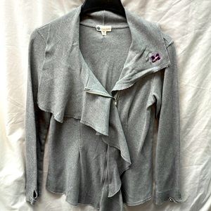 Meesh & Mia Ole Ms asymmetrical zip front top ladies sz m